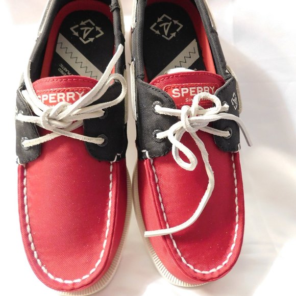 Sperry AO Top Sider Bionic Boys Size 2.5 NEW - Picture 1 of 6